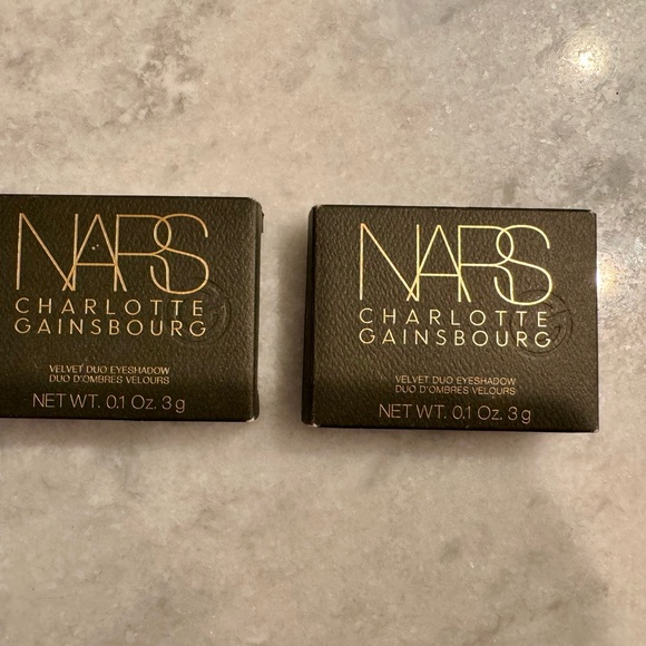 NARS x CHARLOTTE GAINSBOURG eyeshadow set of two! 🇫🇷 - Picture 2 of 4